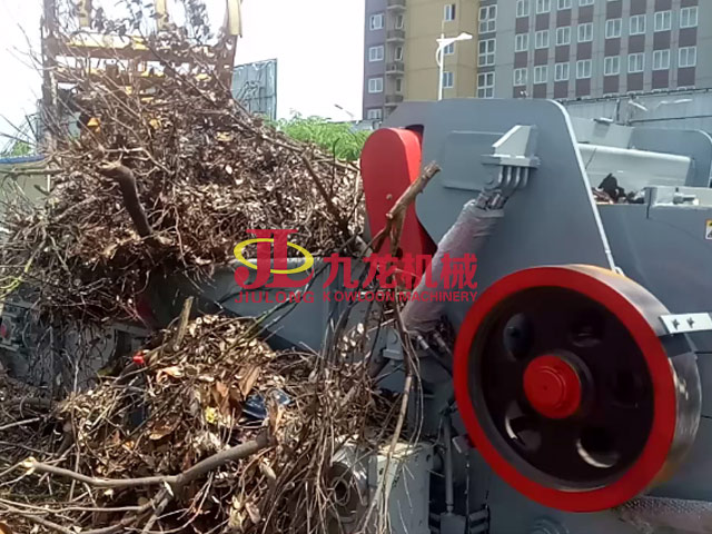 合肥綜合（hé）破碎機現（xiàn）場