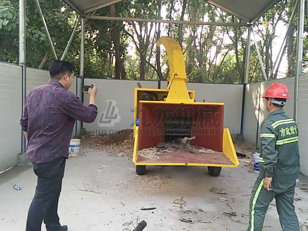 深（shēn）圳園林樹枝粉碎機（jī）